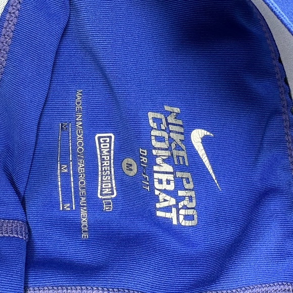 Nike PRO Combat Dri-Fit Sz M Compression Capri Womens Blue W4 - Picture 4 of 6